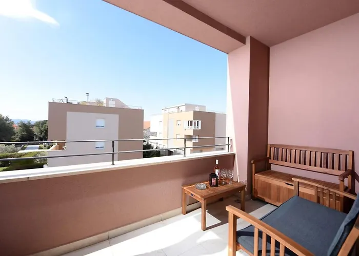 Novi Apartman Franka Apartament *