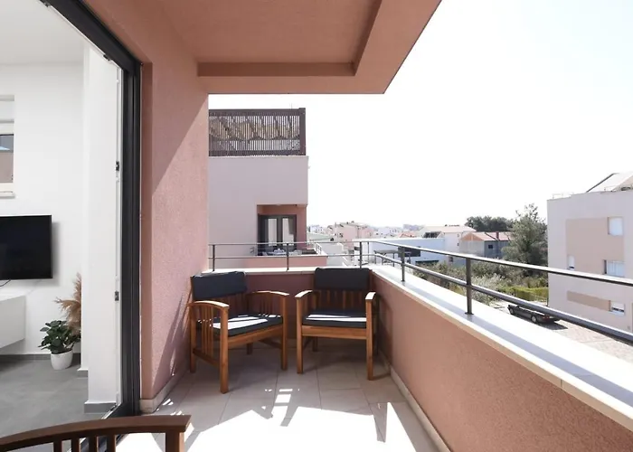 公寓 Novi Apartman Franka *