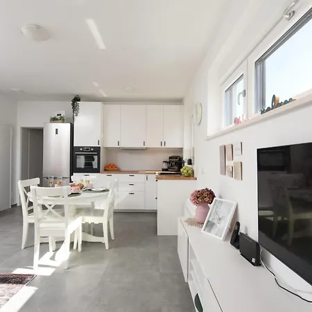 Apartment Novi Apartman Franka Zadar